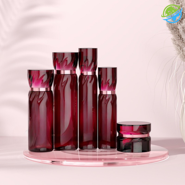 Uniquely designed glass bottle set 